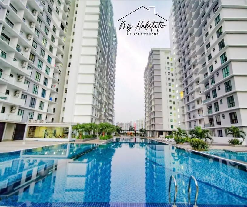 Apartment Platino 13 Pax, Mins Away From Paradigm & Legoland Johor Bahru